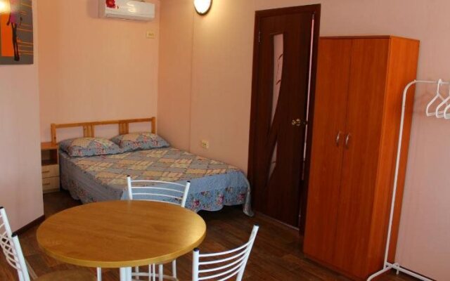 U Azovskovo Morya Mini-hotel