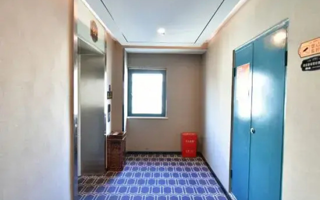 Lano Hotel (Enterprise Headquarters Base Zhenghonghui Store)