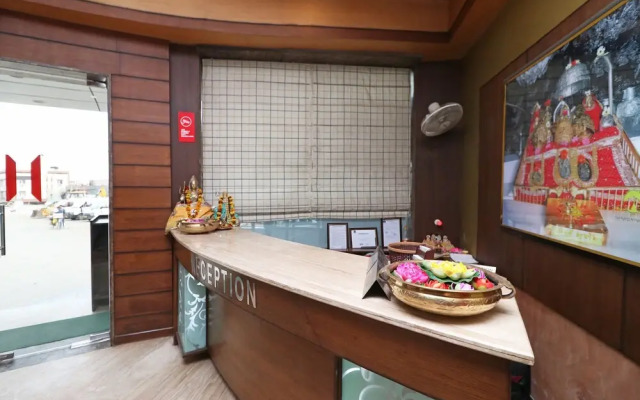 Oyo 5102 Anurag Hotel