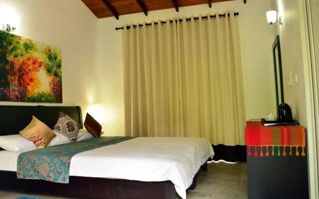 Joe's Resort Unawatuna