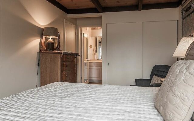 Willows B3 - 2 Bedrooms Condo