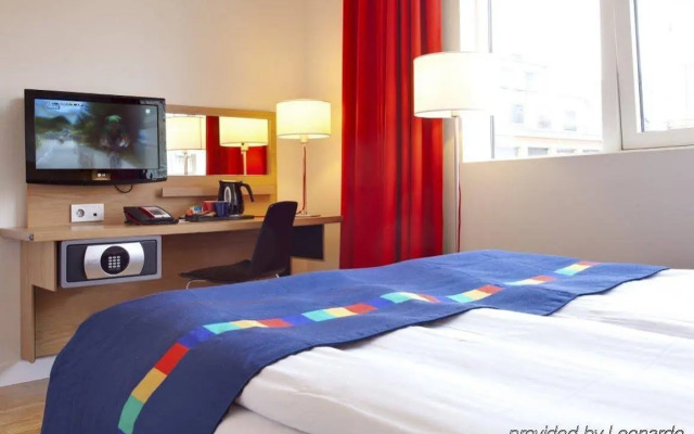 Radisson RED Oslo City Centre