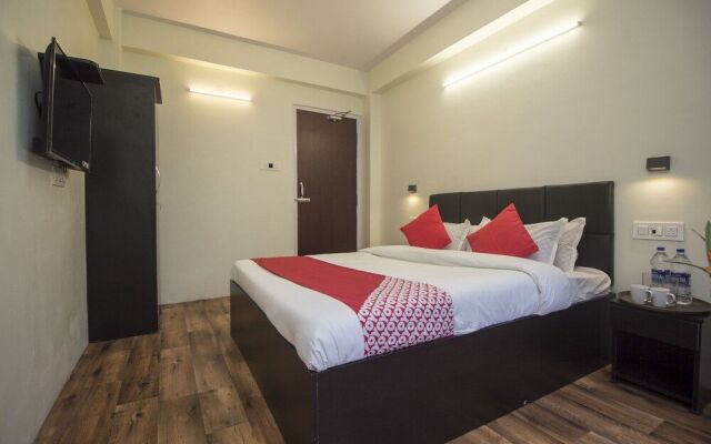 OYO 18536 Batasia Guest House