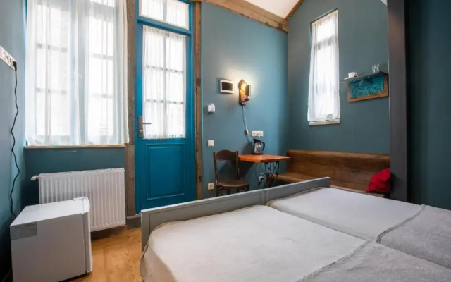 3 Heritage Rooms