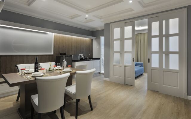 The Granite Luxury Hotel