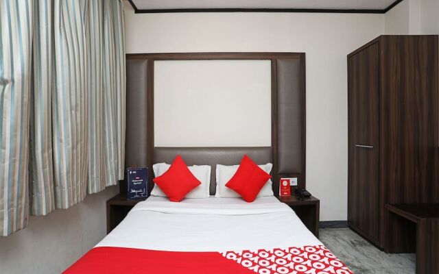 OYO 15966 Hotel Shivam