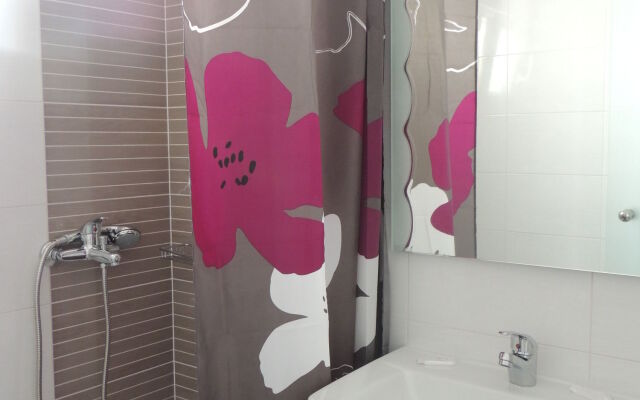 Anemos Studios & Apartments