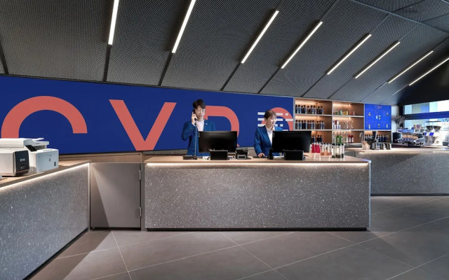 CYBO Station SSAW Shangpin Hotel Luohu Shenzhen