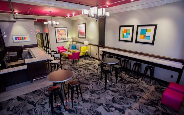 The Parker Inn and Suites