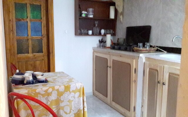 Apartment With 2 Bedrooms in Tunis, With Terrace and Wifi - 4 km From