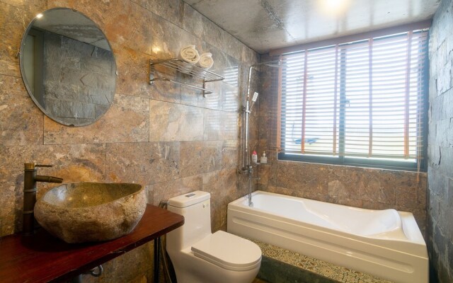 The Tre Beach Villa