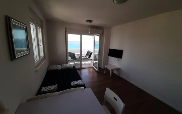 Apartments Lana