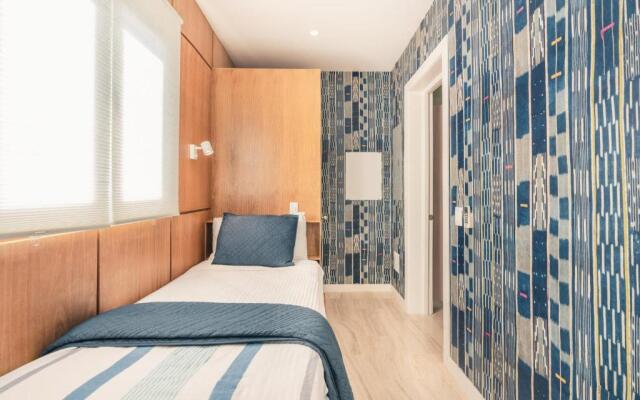 Newly Added El Portillo 2BR Apt