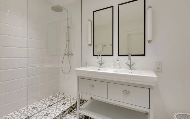 Flatbook City Center SPA  Chmielna 73