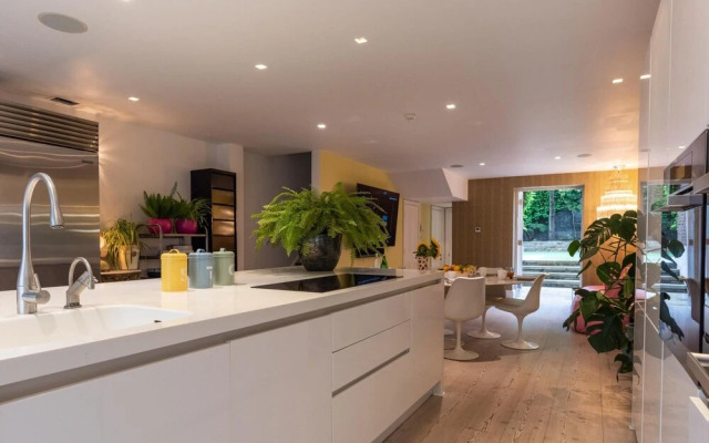 Lavish Townhouse With Garden - Primrose Hill