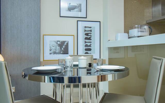Business Bay Paramount Towers 1BR