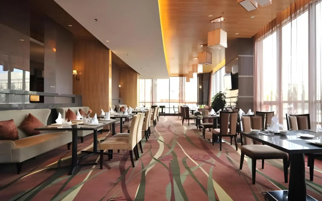 S&N Dalian Hotel