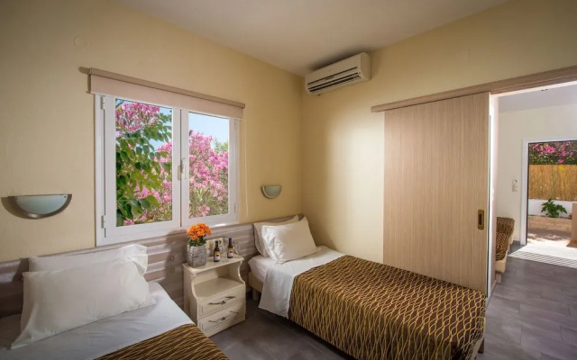 Kastro Beach Apartments
