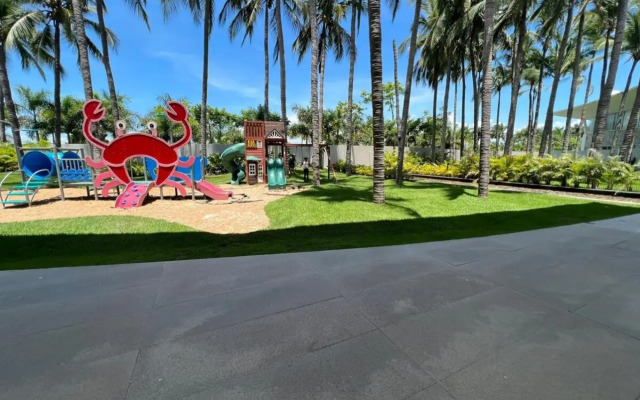 NV 4L Peninsula Beach Front and ocean view