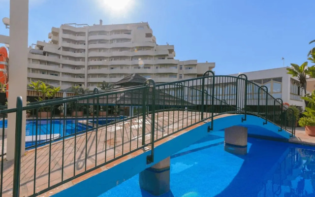 Belvilla by OYO Apartamento Benal Beach
