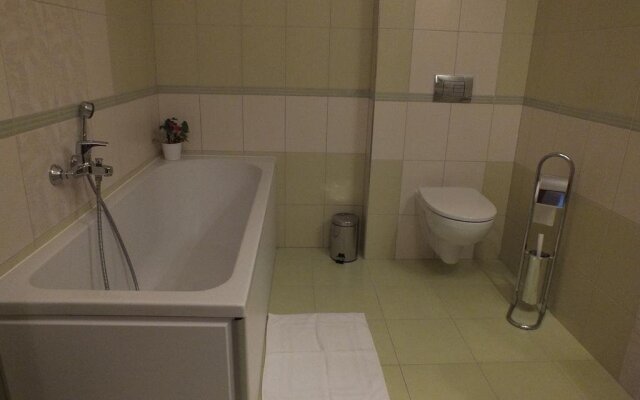 Hotel Golf Bitozeves