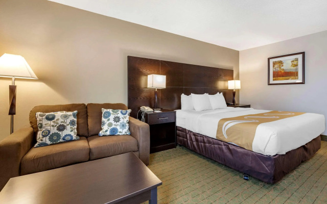 Quality Inn & Suites Escanaba North