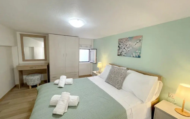 Pistachio Suite - Town Centre