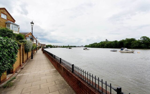 Chiswick Riverside Home