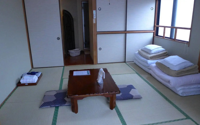 Fujiwara Ryokan