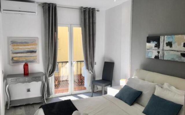 Loger Confort Apartments Beach&Pool