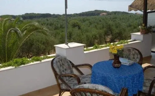 Villaggio Studios & Apartments