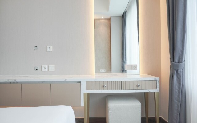 Exclusive 1Br Apartment With Study Room At Southgate Residence