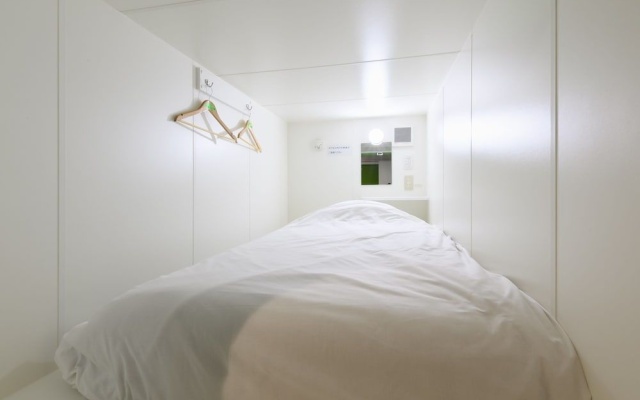 Tabist Capsule Inn Kasakake – Guest Rooms – Midori