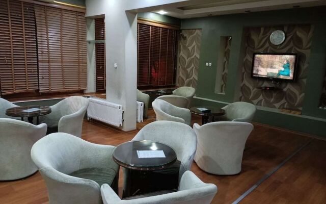 Camlica Hotel