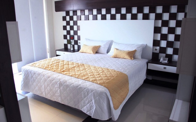 Prince Hotel