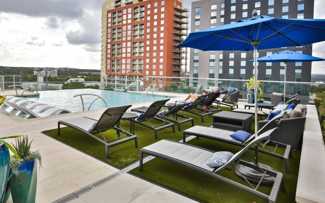 Locale Austin Rainey Street
