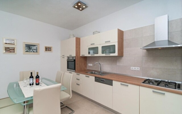 Amazing Home in Stanici With Wifi and 3 Bedrooms