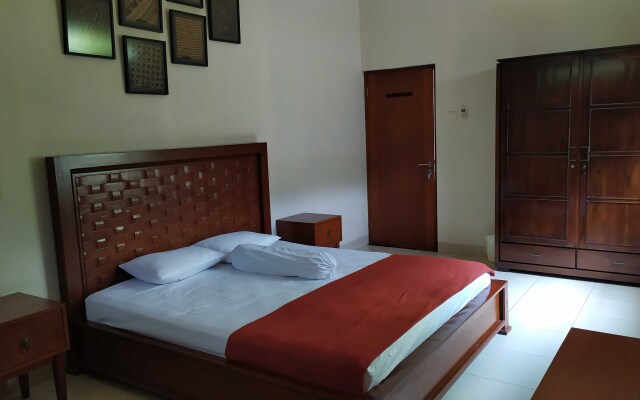 Ndalem Surokarsan Jogja RedPartner