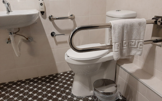 Athenian Montaza Hotel