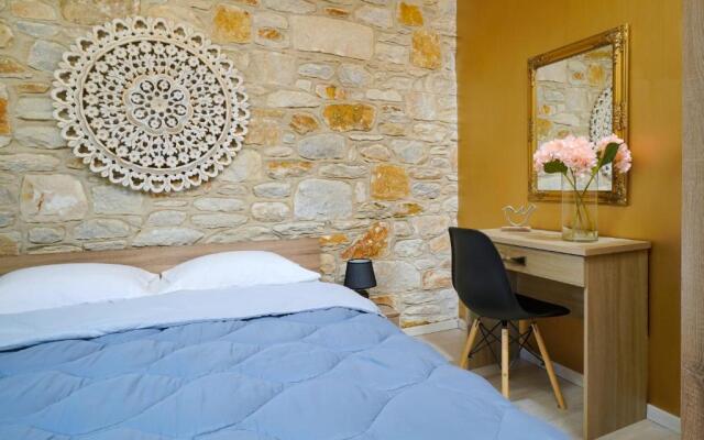 Kastro Stone House
