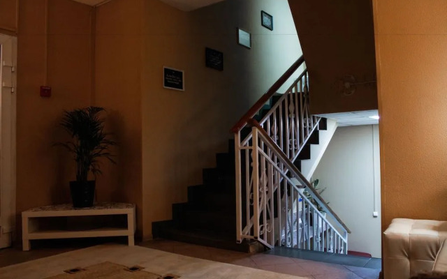 Landmark Guest House - Hostel