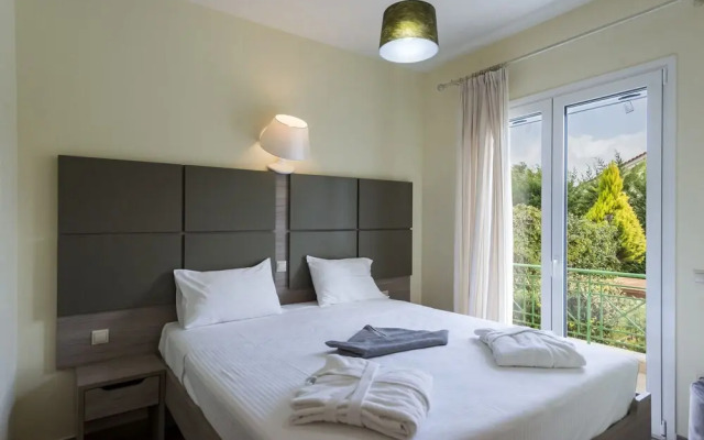 Sun, Sand & Seclusion - Artemis with Private Pool