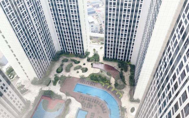 Minimalist Look Studio Room Pollux Chadstone Apartment