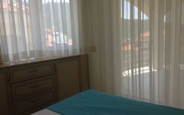 Infinity Lakeside Villa