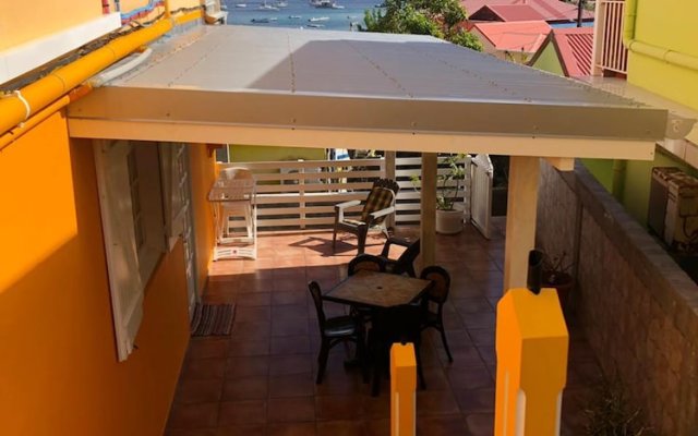 House with 2 Bedrooms in Terre de Haut, with Wonderful Sea View, Enclosed Garden And Wifi - 100 M From the Beach