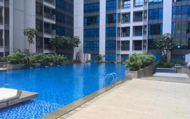 Luxury 2 BR Condo at Casa Grande Residence - Kasablanka Mall