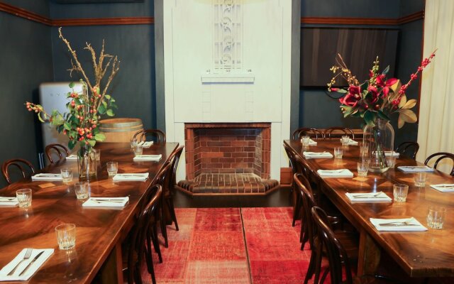Charing Cross Hotel