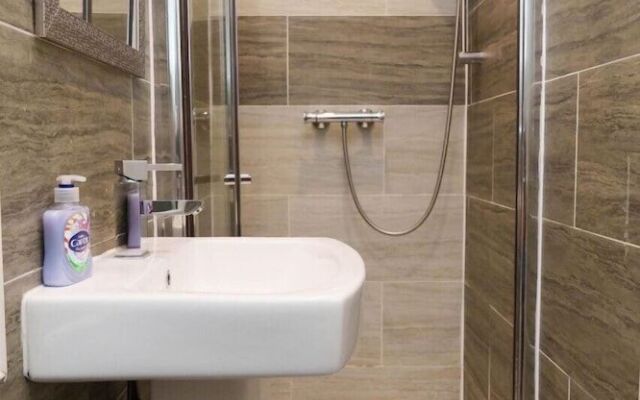 Roundhay Apartments