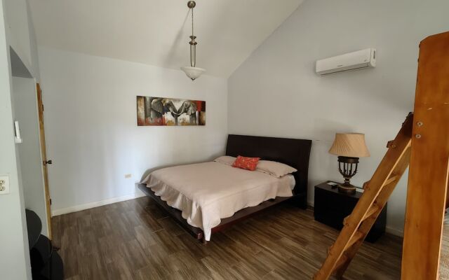 Hotel Cabañas River Park