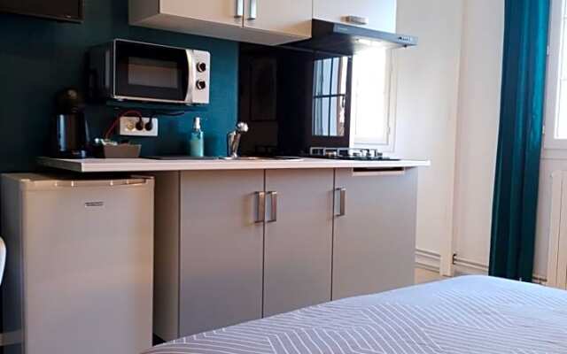 Studio et chambres d'hôtes les nuits de Gesnes